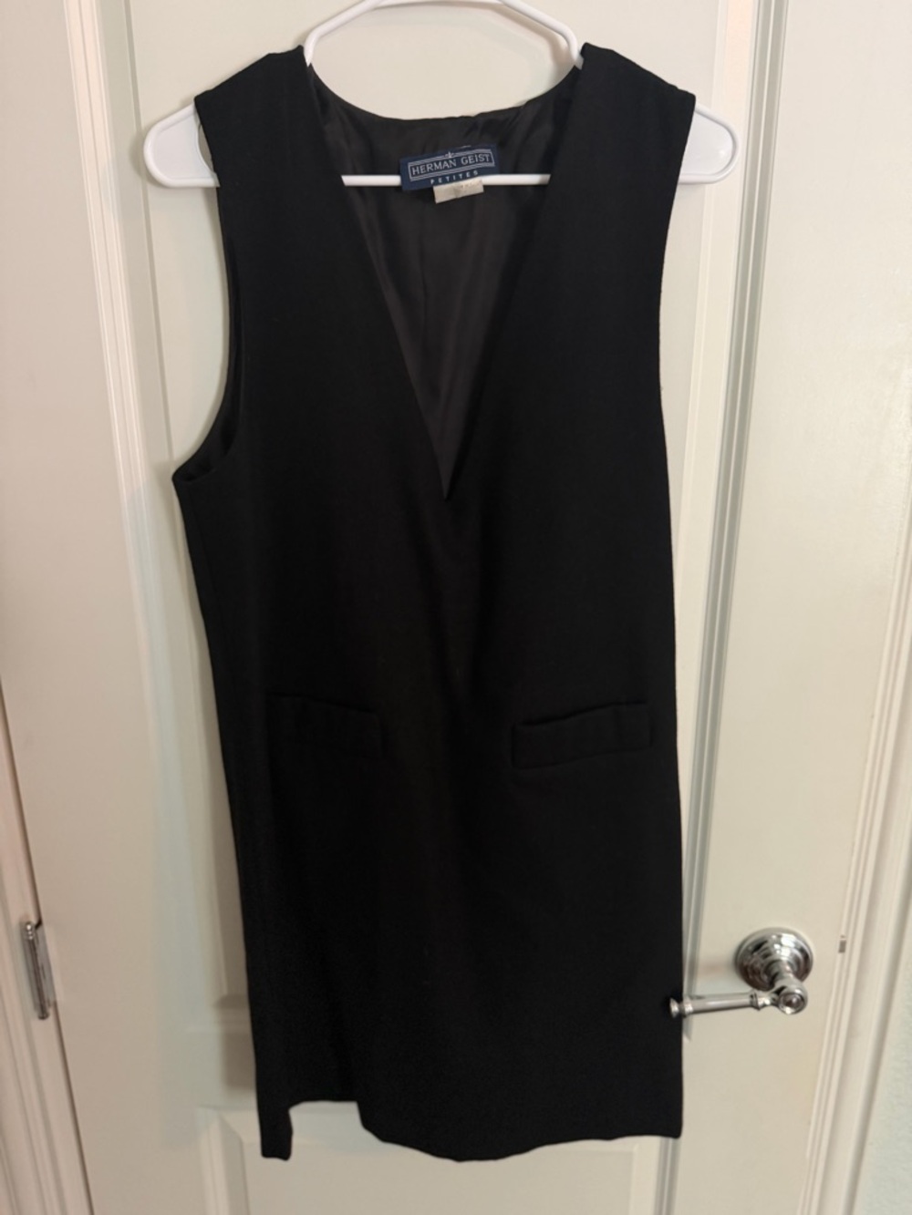 Herman Geist Black 100% Wool V-Neck Sleeveless Mini Dress